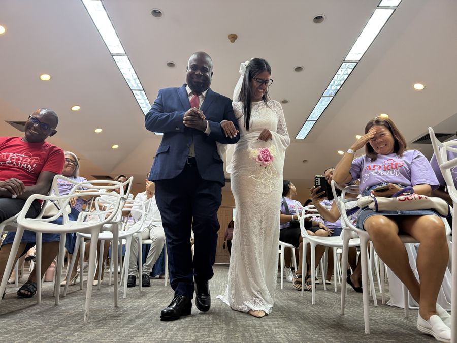 Entrada de la pareja, Congreso Diseñados para Amar y Servir