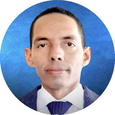 Pr. Sandino Romero